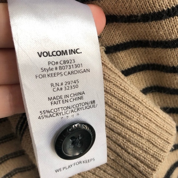 Volcom for keeps striped tan and black small cardigan with 4 buttons - Picture 6 of 6